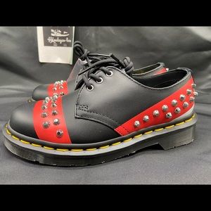 Dr. Doc Martens 1461 Stud Hero Backhand Oxford Black Red Men’s Sz 4 Women Size 5
